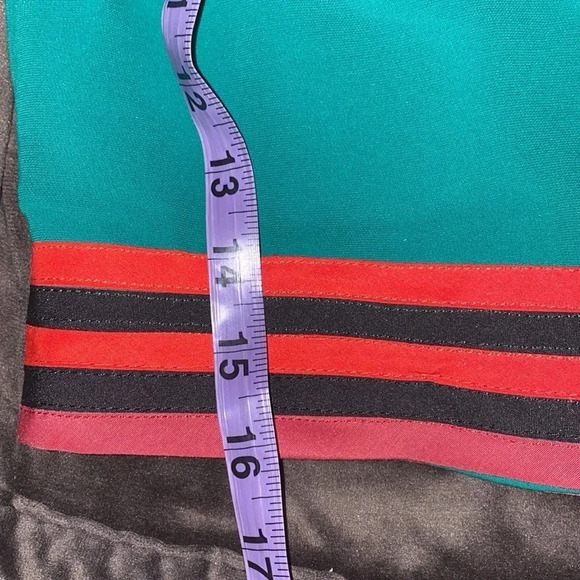 Vintage Runway  Luxury Fashion Red green kaftan dress Sz L - Picture 8 of 16